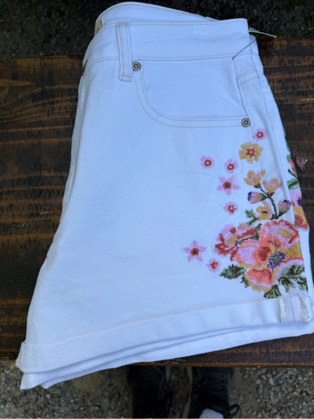 Francesca's White High-Rise Jean Shorts with Pink & Green Floral Embroidery - Picture 5 of 6